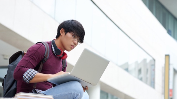 新加坡楷博高等教育学院学生评价怎么样？真实反馈比宣传更有参考价值